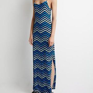 🔴 F21 chevron stripe dress